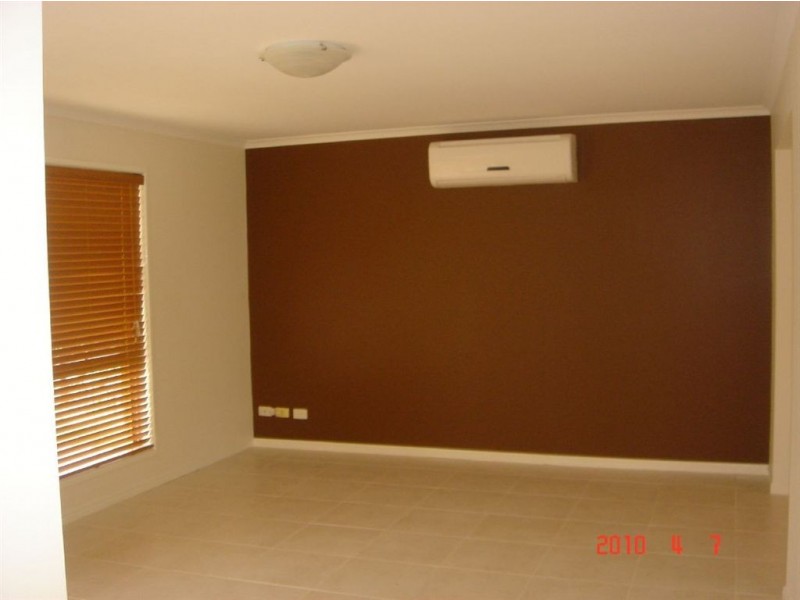 103 Sunscape Dr, Eagleby QLD 4207