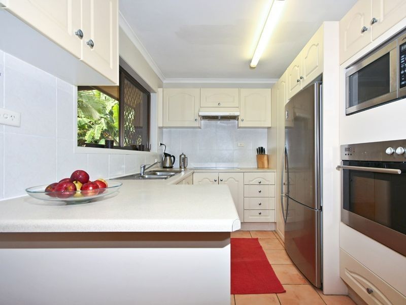 6 Adale Ct, Daisy Hill QLD 4127