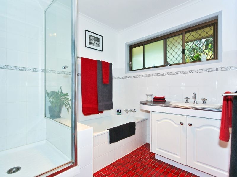 6 Adale Ct, Daisy Hill QLD 4127
