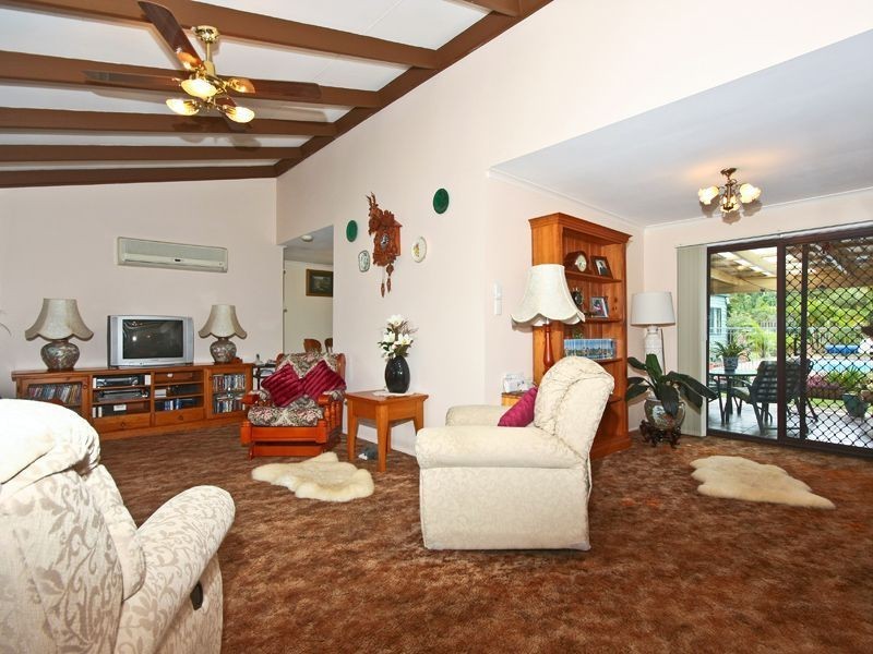 5 Tansey Drive, Tanah Merah QLD 4128