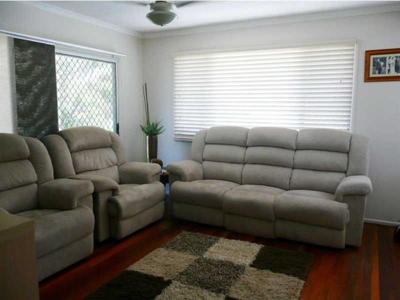 31 Cowper Avenue, Eagleby QLD 4207