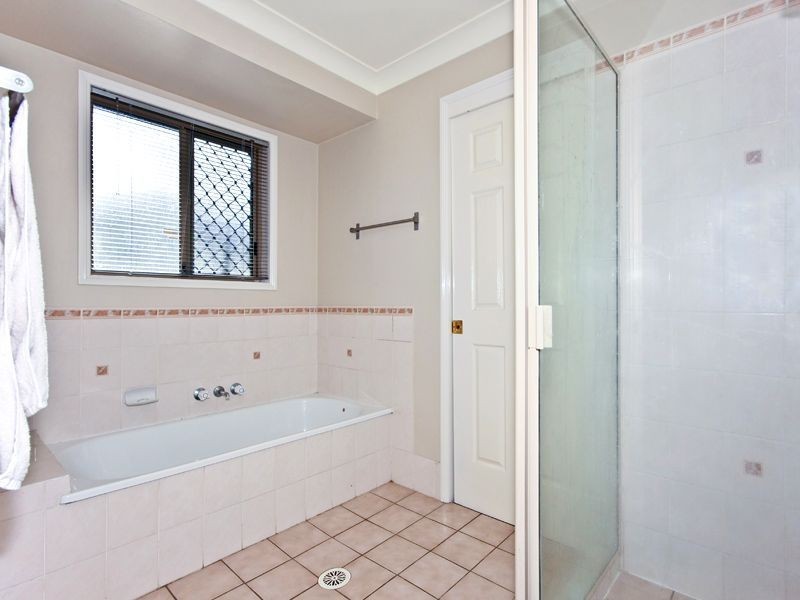 124 Macarthy Rd, Marsden QLD 4132