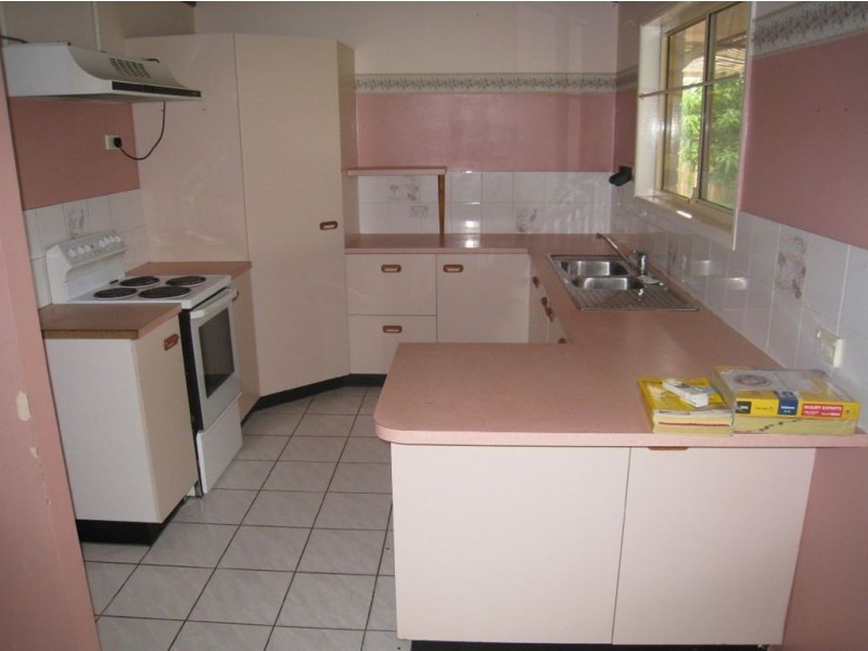 11 Seymour Ct, Eagleby QLD 4207