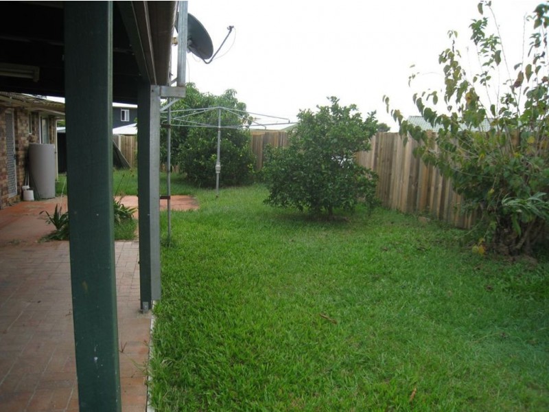 11 Seymour Ct, Eagleby QLD 4207