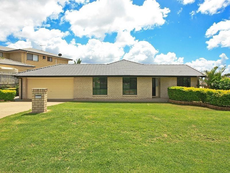 3 Barnhill Tce, Edens Landing QLD 4207