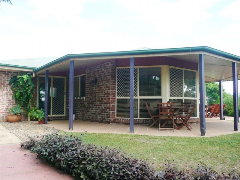 9 Jager Place, Edens Landing QLD 4207