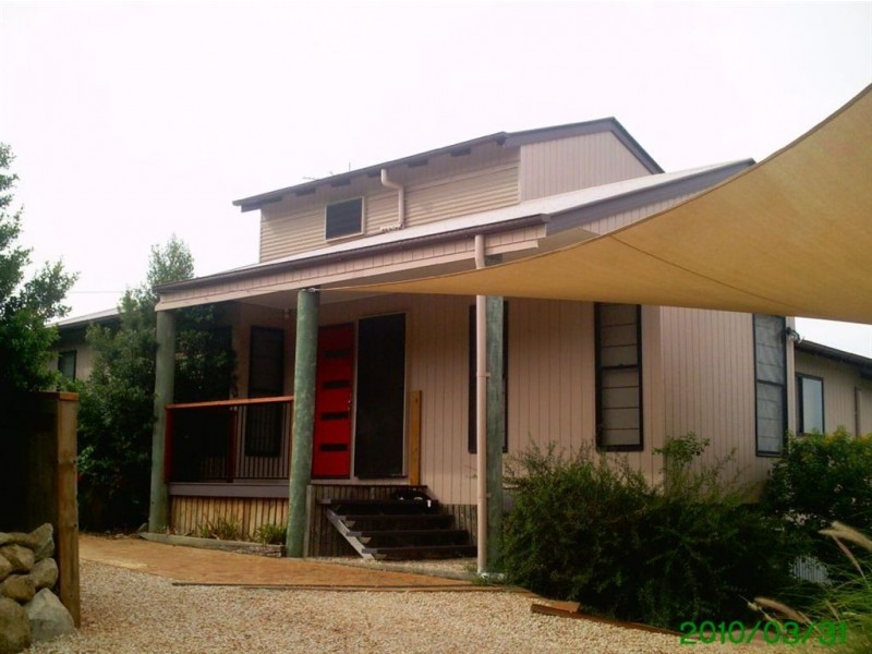 11 Vromans Court, Edens Landing QLD 4207