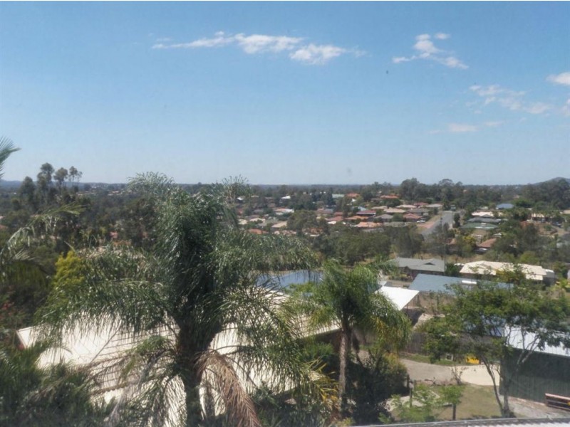 11 Vromans Court, Edens Landing QLD 4207