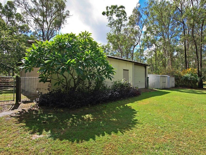 174 Buccan Road, Buccan QLD 4207