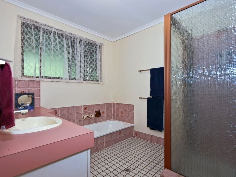 174 Buccan Road, Buccan QLD 4207