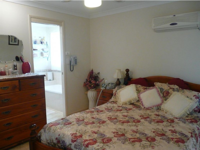 51 Kummara Rd, Edens Landing QLD 4207