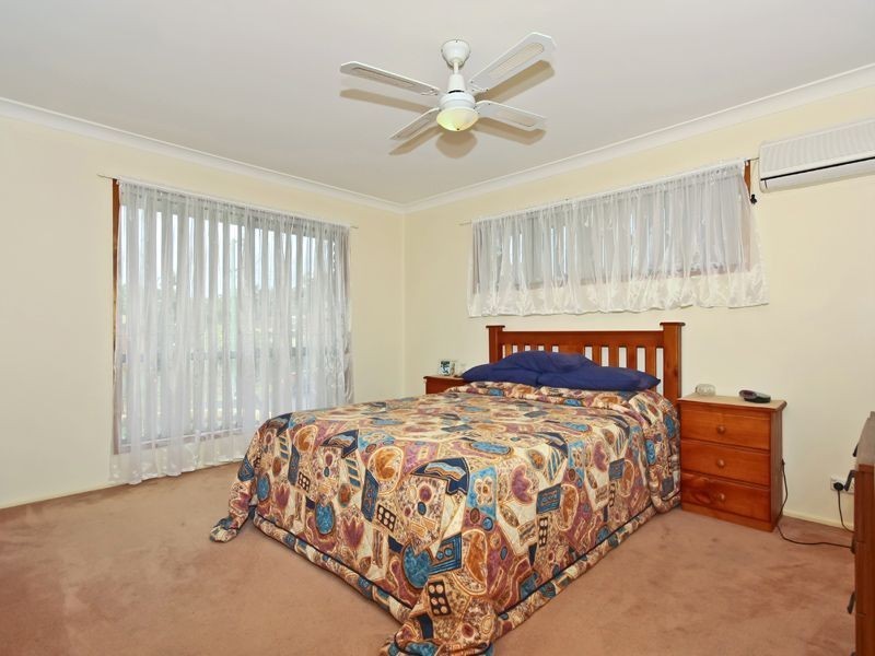 11 Honeyman Street, Mount Warren Park QLD 4207