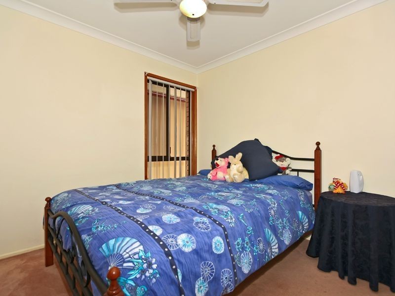 11 Honeyman Street, Mount Warren Park QLD 4207