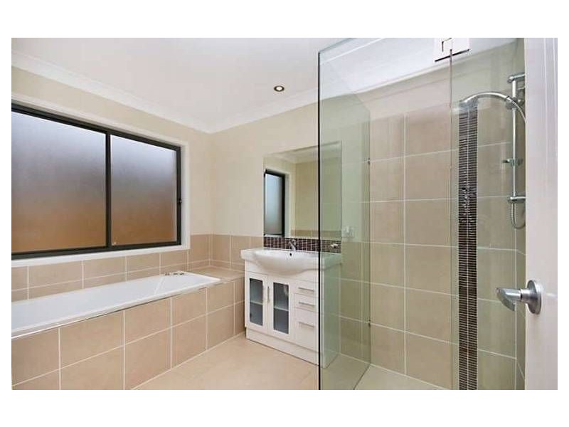 3 Salomon Ct, Beenleigh QLD 4207