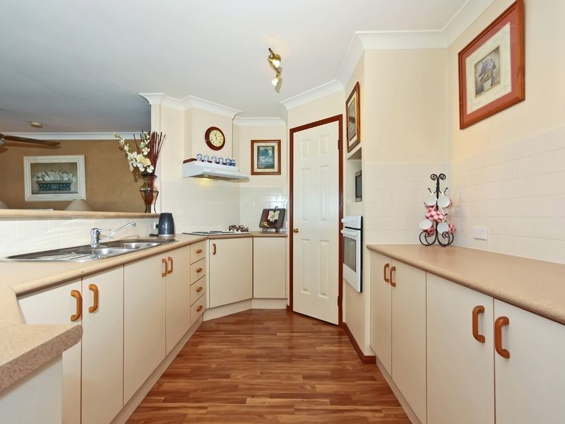 9 William Nixon Way, Edens Landing QLD 4207