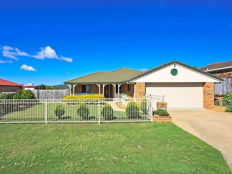 9 William Nixon Way, Edens Landing QLD 4207