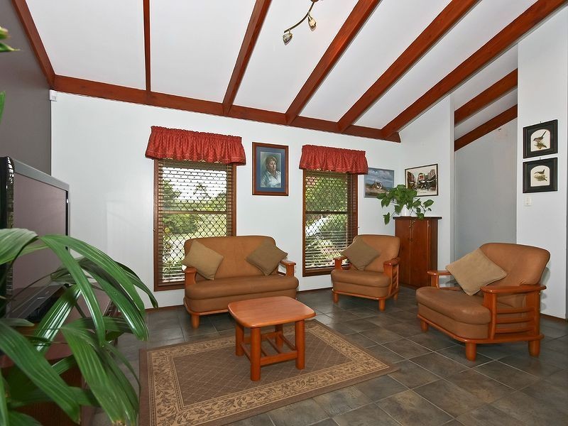 150 Plantain Rd, Shailer Park QLD 4128