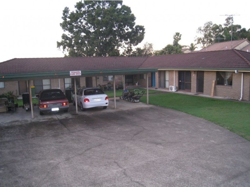 2/6 Conoble Ct, Eagleby QLD 4207