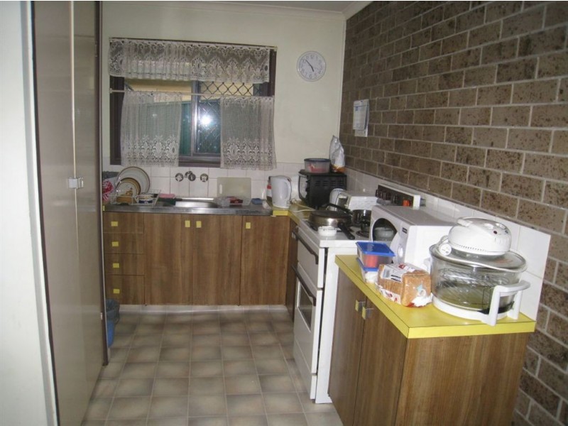 2/6 Conoble Ct, Eagleby QLD 4207