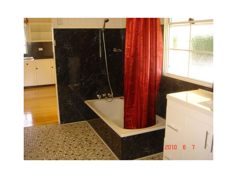 187 Eagleby Road, Eagleby QLD 4207
