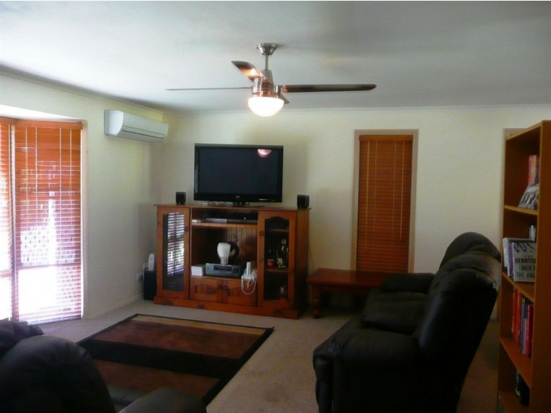 3 Ben Lexcen Court, Mount Warren Park QLD 4207