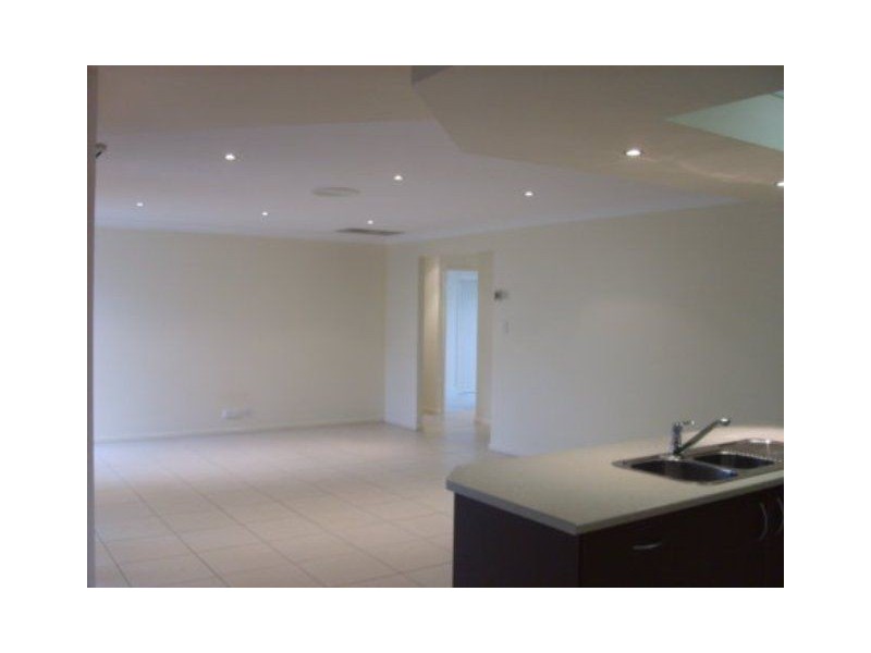 40 Hazelmere Crescent, Ormeau QLD 4208