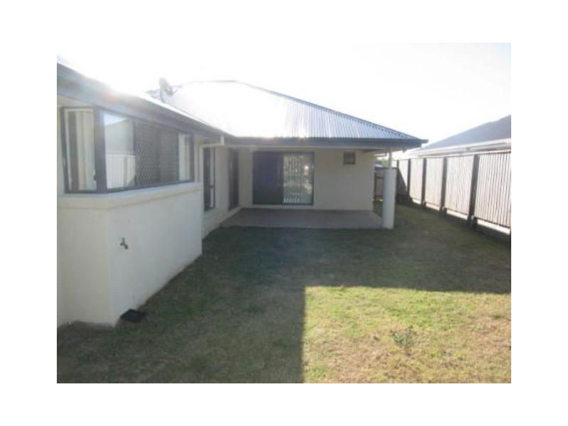 40 Hazelmere Crescent, Ormeau QLD 4208