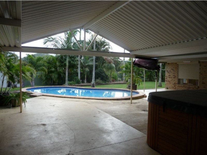 12 Anna Louise Tce, Windaroo QLD 4207