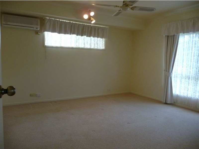 12 Anna Louise Tce, Windaroo QLD 4207