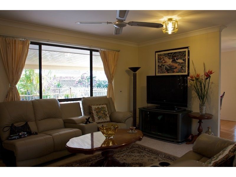 5 Baum Ct, Windaroo QLD 4207