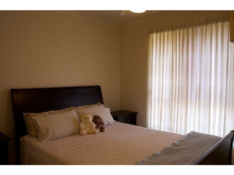 5 Baum Ct, Windaroo QLD 4207