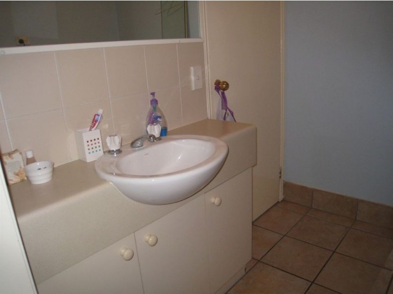4/72 Castile Cres, Edens Landing QLD 4207