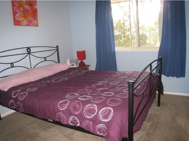 4/72 Castile Cres, Edens Landing QLD 4207