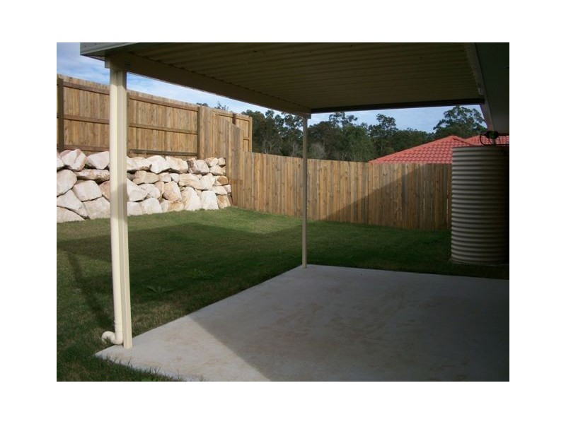 52 Pepper Tree Drive, Holmview QLD 4207