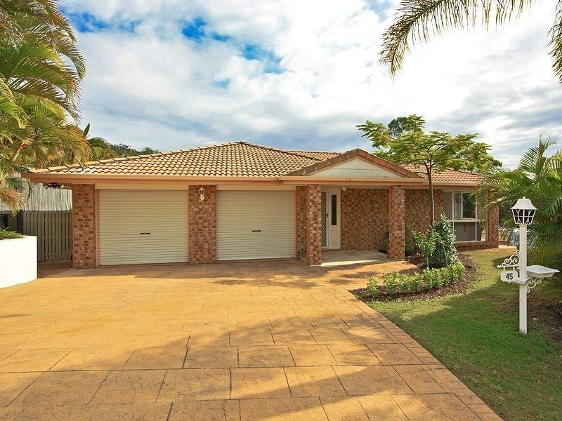 45 Ben Lexcen Ct, Mount Warren Park QLD 4207