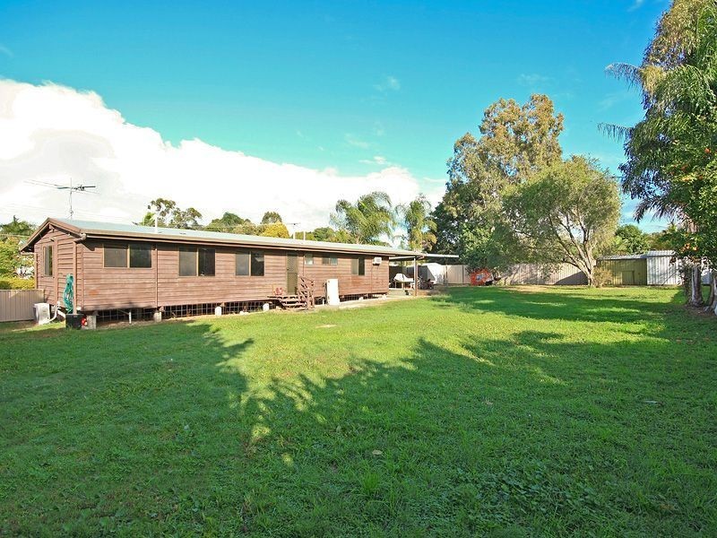 7 Greenfield Street, Eagleby QLD 4207