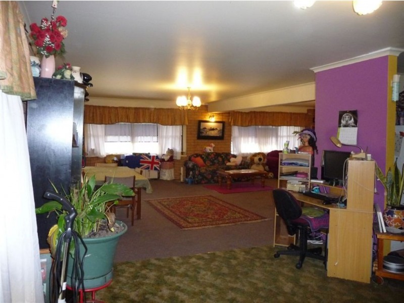 1 Chapman Drive, Beenleigh QLD 4207