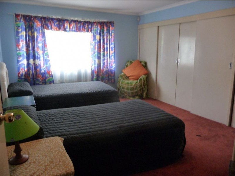 1 Chapman Drive, Beenleigh QLD 4207