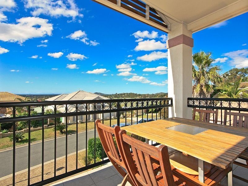 8 Nexus Close, Edens Landing QLD 4207