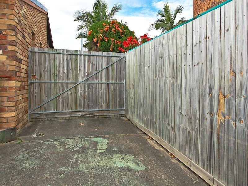 11 Rochester Drive, Mount Warren Park QLD 4207