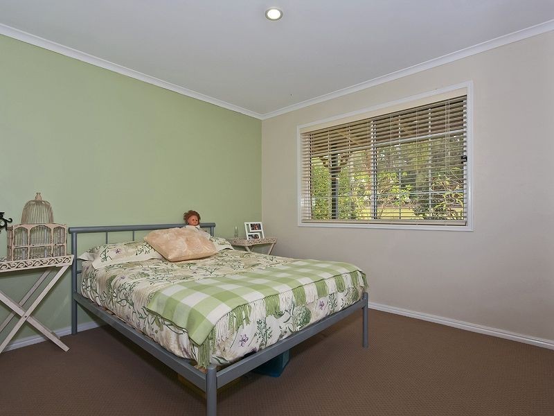 8 Pioneer Drive, Logan Village QLD 4207