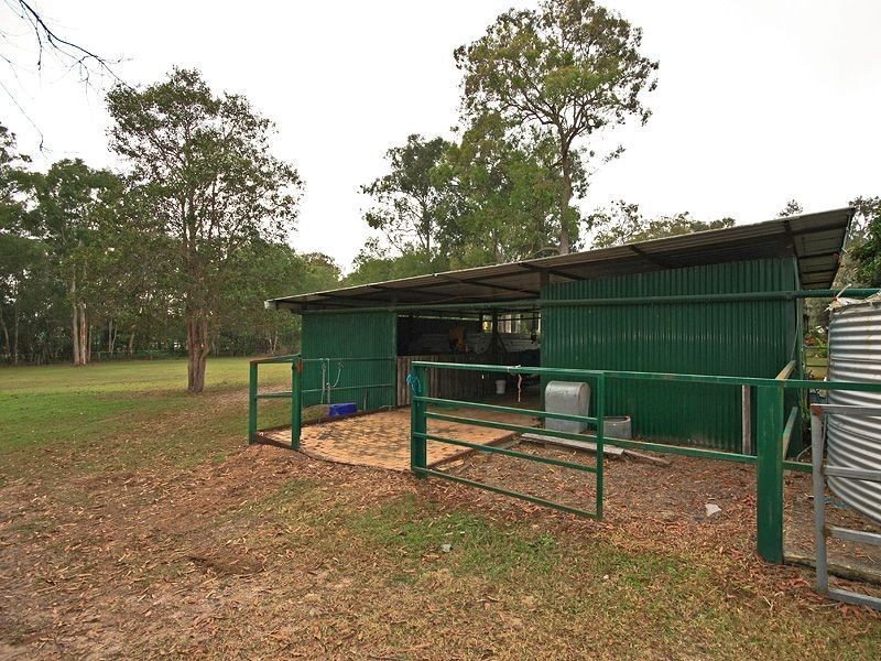 8 Pioneer Drive, Logan Village QLD 4207