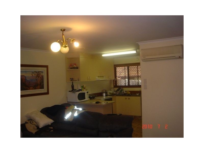 10/18 Albert Street, Eagleby QLD 4207