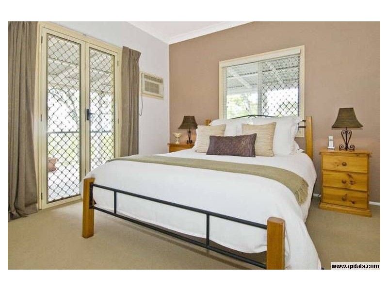 3 Carrie Cr, Beenleigh QLD 4207