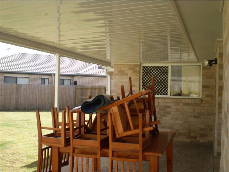 8 Louise Ct, Eagleby QLD 4207