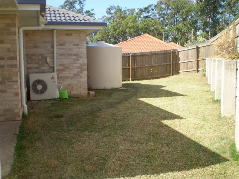 8 Louise Ct, Eagleby QLD 4207