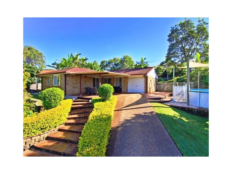 58 Avonmore Street, Edens Landing QLD 4207