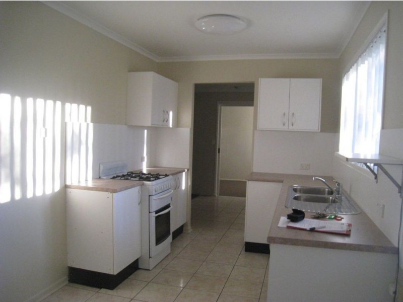 233 Burnside Rd, Stapylton QLD 4207