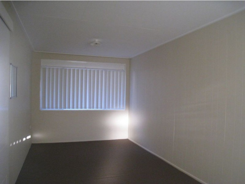 233 Burnside Rd, Stapylton QLD 4207