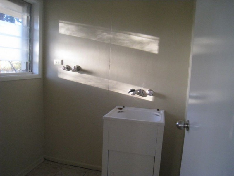 233 Burnside Rd, Stapylton QLD 4207